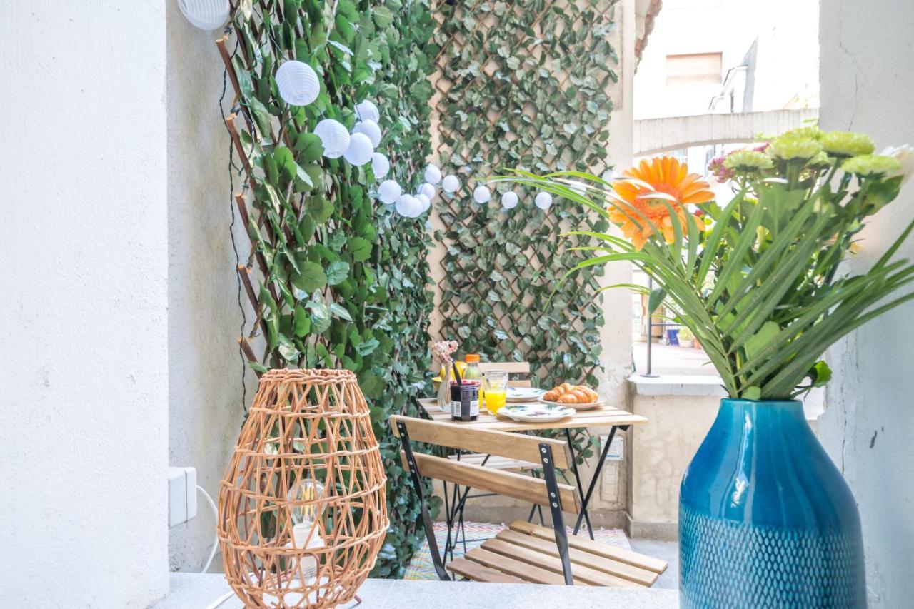 Studio Terrasse Privee 5 Min To Eiffel Tower Paris Exterior foto